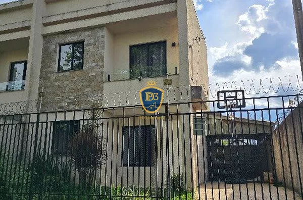 Sobrado para venda, no Jardim Carvalho, Ponta Grossa