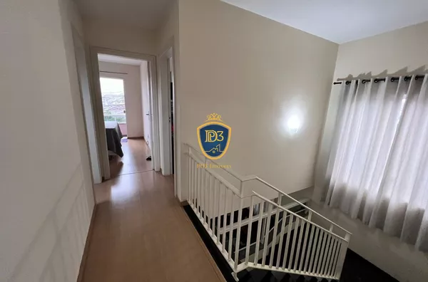 Sobrado para venda, 3 quarto(s),  Uvaranas, Ponta Grossa