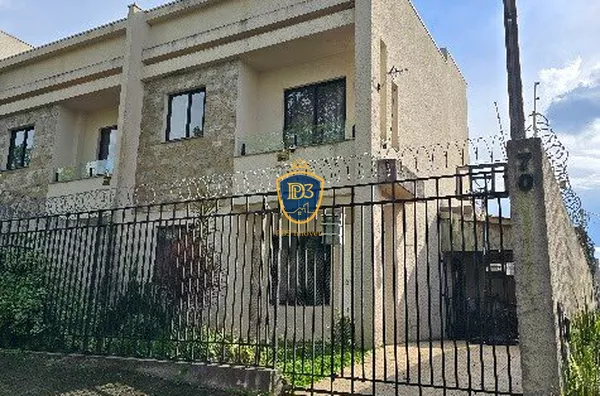 Sobrado para venda, no Jardim Carvalho, Ponta Grossa