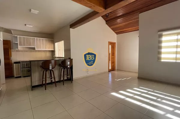 Casa em condomínio a venda no Centro de Castro