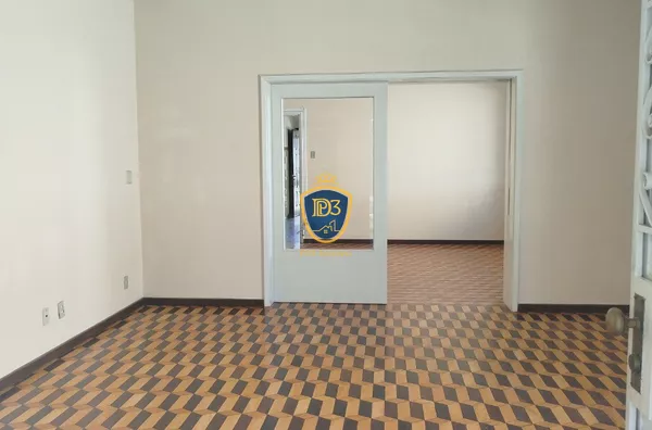 Casa para aluguel, 4 quarto(s),  Centro, Ponta Grossa