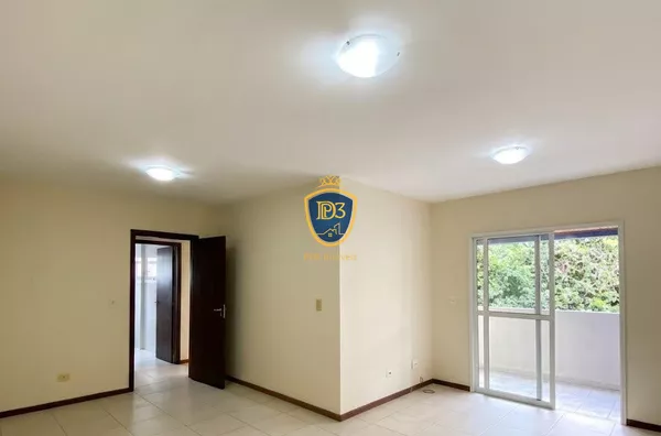 Apartamento para venda com três quartos na Vila  Estrela, Ponta Grossa