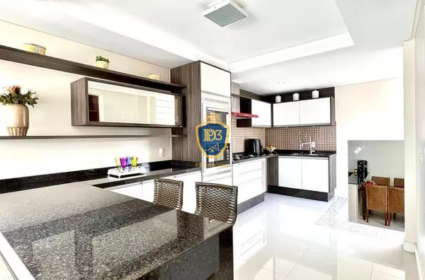 Casa para venda, 3 quarto(s), Sendo 1 suíte, toda reformada no Nova Russia, Madureira, Boa vista, Ponta Grossa