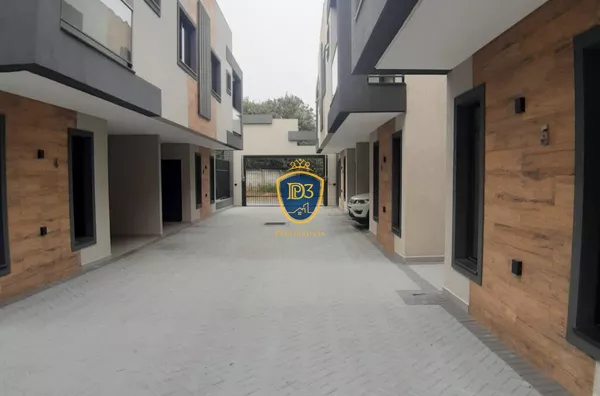 Sobrado para venda, 3 quarto(s),  Orfãs, Ponta Grossa