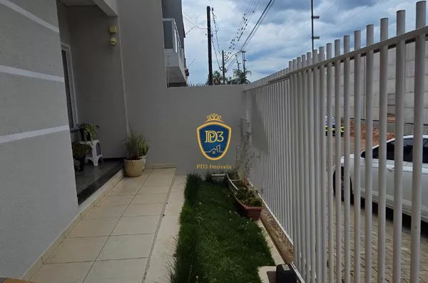 Sobrado para venda, 3 quarto(s),  Nova Rússia, Ponta Grossa