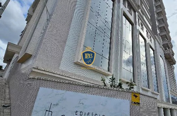 Lindíssimo Apartamento a venda em Uvaranas