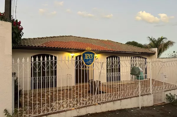 Casa para locação com 3 quarto(s),  Oficinas, Ponta Grossa