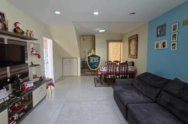 Sobrado para venda, 3 quarto(s),  Nova Rússia, Ponta Grossa