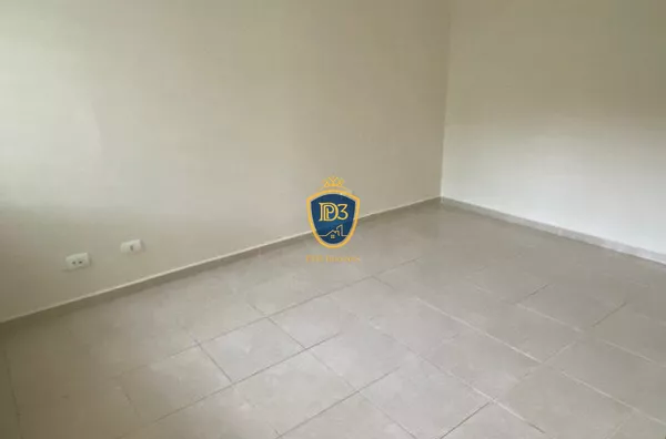 Casa para venda, 2 quarto(s),  Colônia Dona Luiza, Ponta Grossa