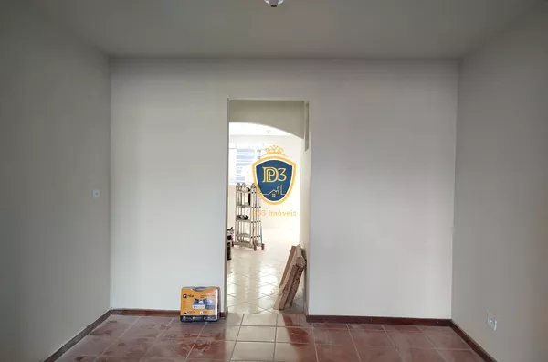 Casa para aluguel, 5 quarto(s),  Uvaranas, Ponta Grossa