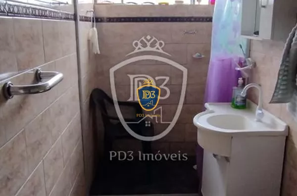 CASA A VENDA COM 3 QUARTOS PONTA GROSSA, UVARANAS