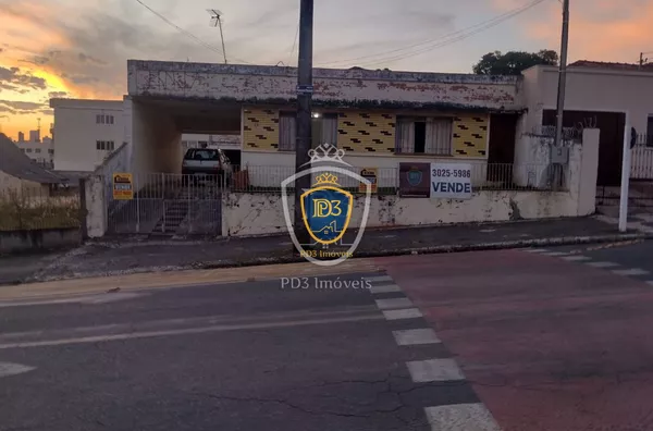 Casa à venda em Uvaramas