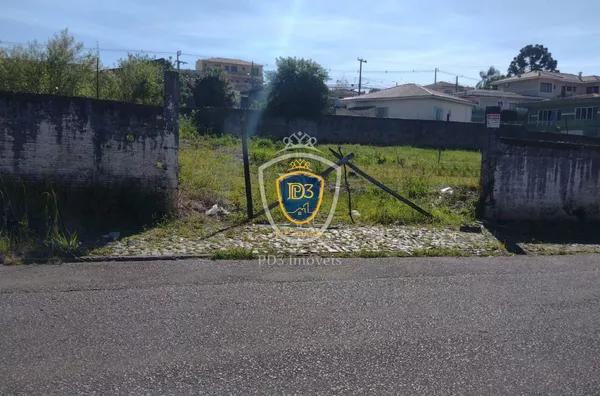 Terreno à venda em Uvaranas 