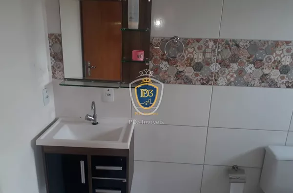 Sobrado à venda em Uvaranas 