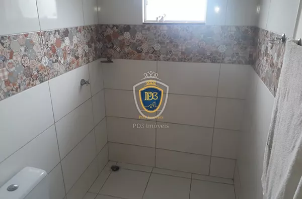 Sobrado à venda em Uvaranas 