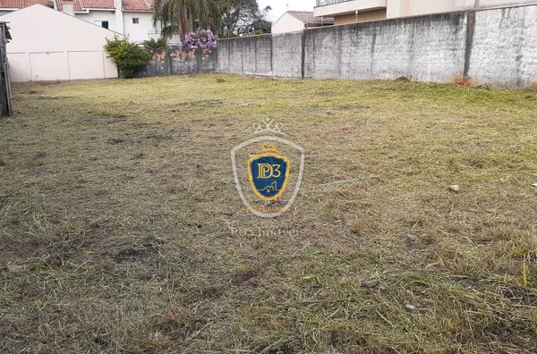 Terreno à venda em Uvaranas 