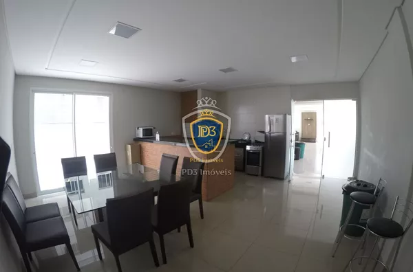 APARTAMENTO SEMIMOBILIADO À VENDA NO CENTRO