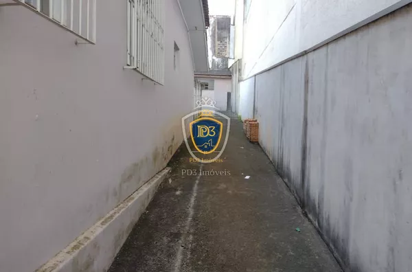 Casa à venda em Centro - Paralelo com a rua Ermelino de Leão 
