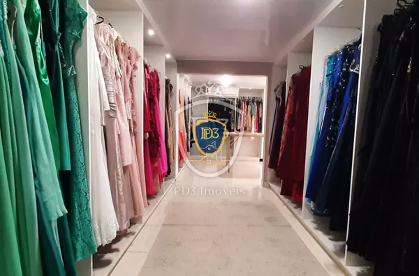 Casa Comercial à venda em Oficinas 