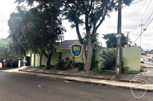 Casa à venda em Oficinas 