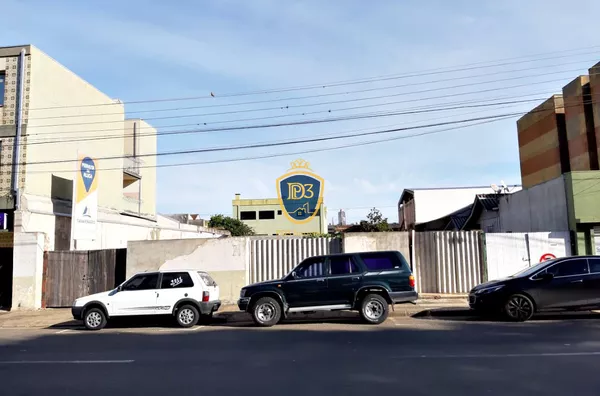 Terreno - Permuta - se por área à ser construída (Comercial) - Nova Rússia 