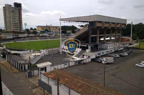 Apartamento à venda em Oficinas - Edifício Schebelski