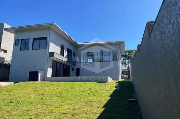Casa moderna em condomínio, 3 quartos, sendo 1 suíte, piscina, 732m2, Cognópolis