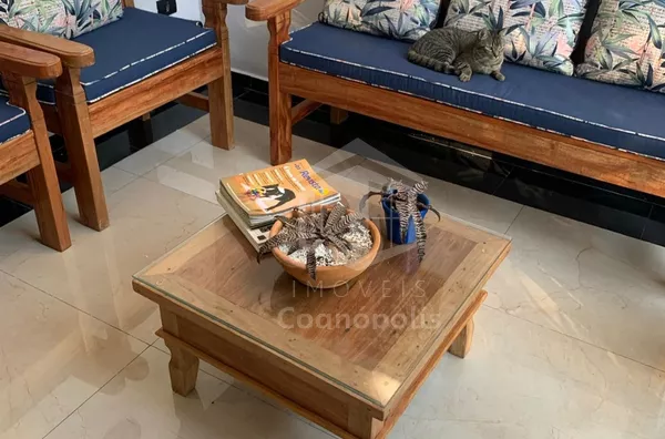 Casa para venda no Jardim Iguaçu, 06 quartos, Foz do Iguaçu-PR