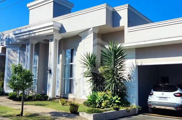 Cond. Residencial Cosmoética, casa à venda, 04 quartos com suites, Cognópolis, Foz do Iguaçu