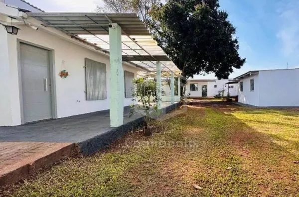 Casa para aluguel,  com Edícula e quintal arborizado, Bairro Jd.Vitória, Foz do Iguaçu / PR - Foto 3