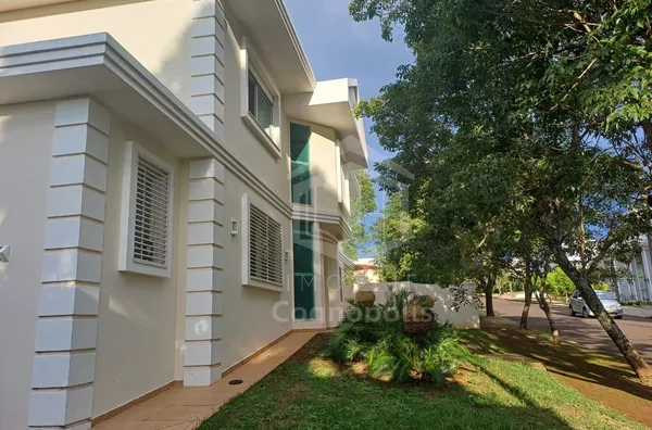 Cond. Residencial Cosmoética, Sobrado à venda,  04 quartos sendo 03 suites, Cognópolis, Foz do Iguaçu