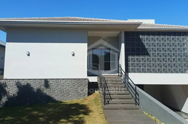 Casa moderna em condomínio, 3 quartos, sendo 1 suíte, piscina, 732m2, Cognópolis