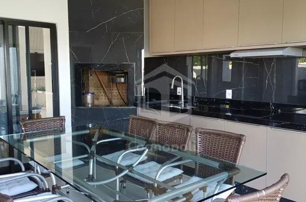 Casa em condomínio, 1 suítes master, 2 demissuítes, Cognópolis, Foz do Iguaçu