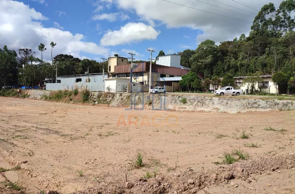 Terreno Industrial com 4.000 m² | Frente para Rodovia Estadual | Ao Lado do Trevo de Acesso