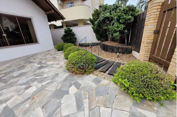 Oportunidade Exclusiva: Alto Padrão no Centro de São Bento do Sul