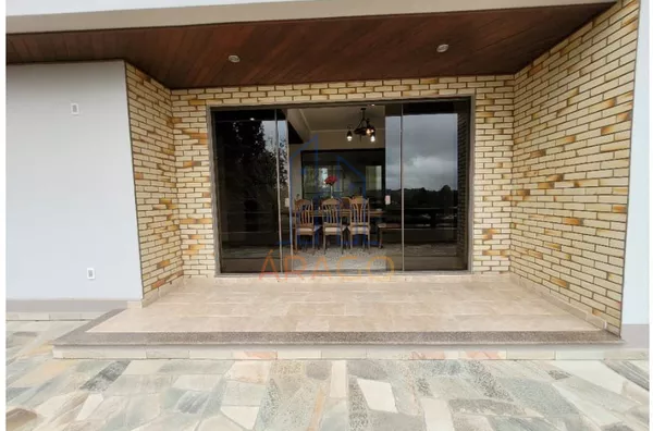 Oportunidade Exclusiva: Alto Padrão no Centro de São Bento do Sul