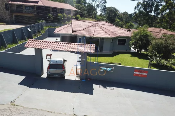 Design Sofisticado e Qualidade Incomparável no Bairro Brasília – Casa Alto Padrão