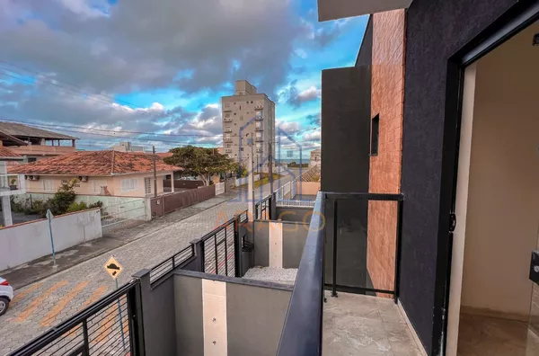 Sobrado para venda, 3 quarto(s),  Itacolomi, Balneário Piçarras