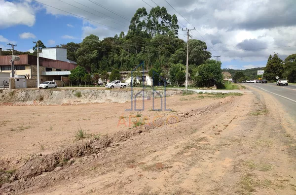 Terreno Industrial com 4.000 m² | Frente para Rodovia Estadual | Ao Lado do Trevo de Acesso