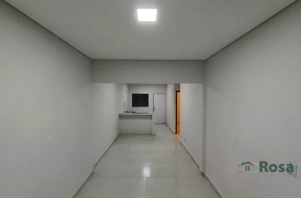 Casa de esquina com potencial para uso comercial ou residencial, para venda,  Parque Paiaguás, Varzea Grande - Foto 1