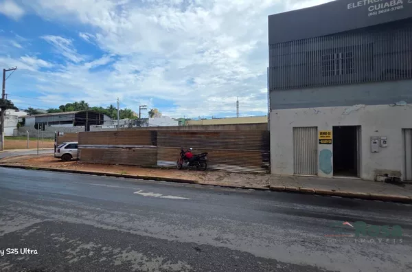 Sobrado para venda, - Comercial e Residencial - Centro-sul, Cuiabá