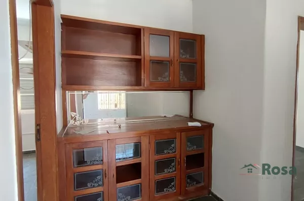 Casa comercial próximo a Avenida das Flores, 4 quartos, piscina, Jardim Cuiabá, Cuiabá - Foto 6