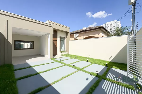 Casa Nova com pá direito duplo no RECANTO DOS PÁSSAROS, próximo da Avenida das Torres, Cuiabá. - Foto 3