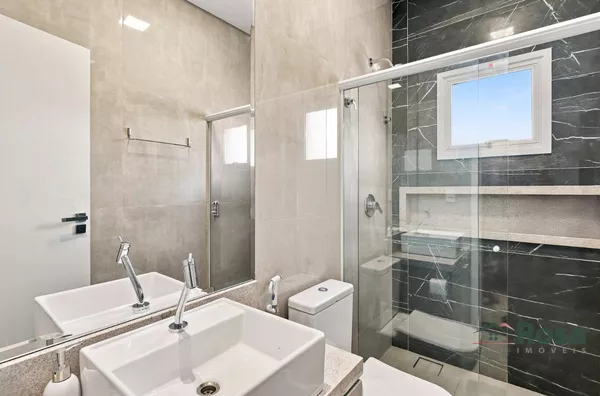 Casa de Alto Padrão no Condomínio Villa Jardim com 3 Suítes, Piscina Privativa e Espaço Gourmet - Foto 24