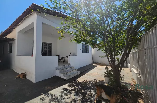 Casa para venda com perfeita localização comercial  no bairro  Jardim Cuiabá - Foto 1