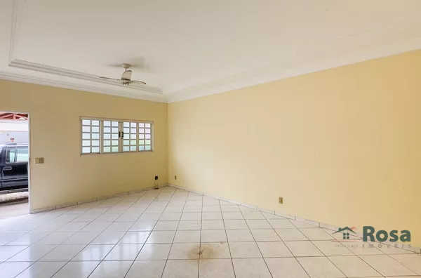 Sobrado à VENDA em CONDOMÍNIO FECHADO, com 3 QUARTO(s) sendo 1 SUÍTE, no Residencial FLORENÇA, próximo ao PARQUE TIA NAIR, no bairro JARDIM ITÁLIA, Cuiabá. - Foto 5