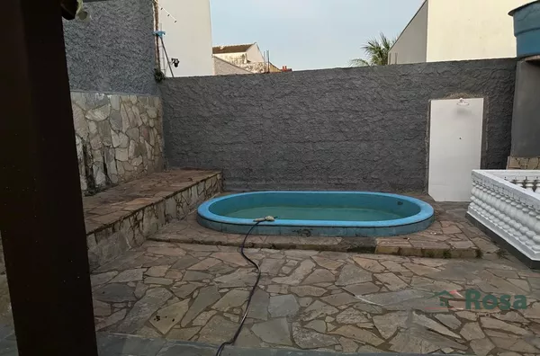 Piscina e ducha
