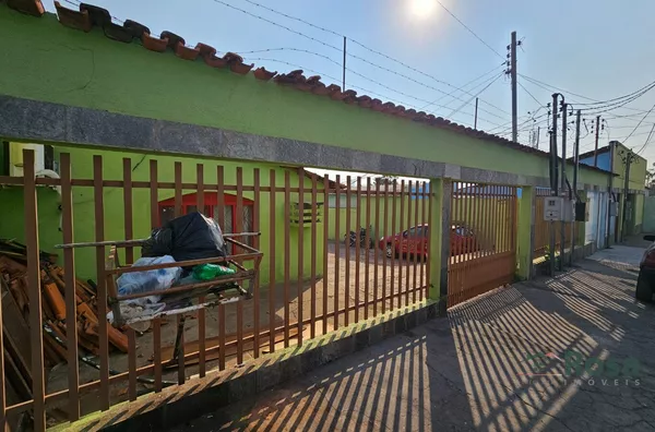 Terreno para venda, possui construção, Cidade Alta, Cuiabá - Foto 1