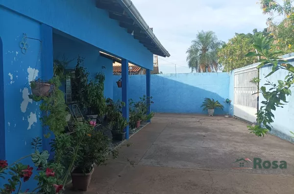Casa para venda com 4 dormitórios, sendo/1 suíte,  no Bairro Nossa Senhora Aparecida, Cuiabá - Foto 4