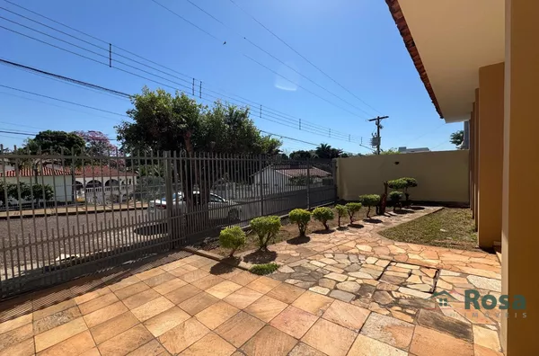 Oportunidade, imóvel com excelente potencial Residencial/Comercial, 720m² de terreno, 03 suítes no Jardim Shangri-la - Foto 34